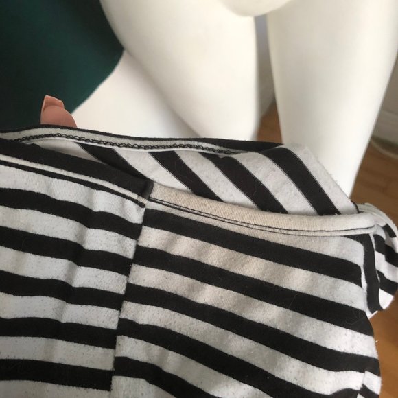 2/15$ DEB - Black & white striped cami - Size 2X - Picture 3 of 3